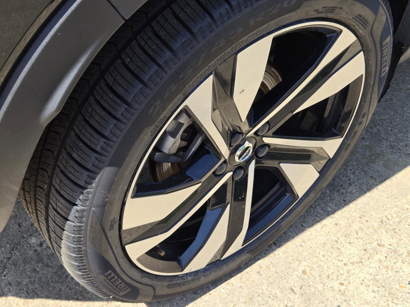 Used 2025 Black Volvo Plus Dark Theme image 10