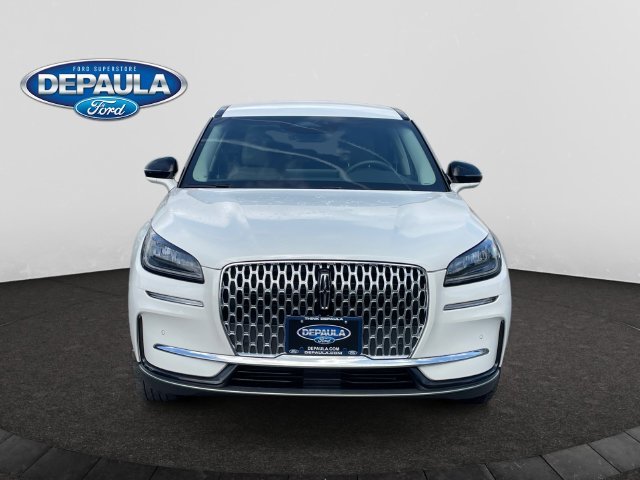 Used 2023 White Lincoln Standard image 10
