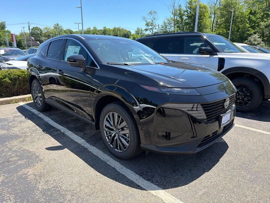New 2026 Black Nissan SL image 3
