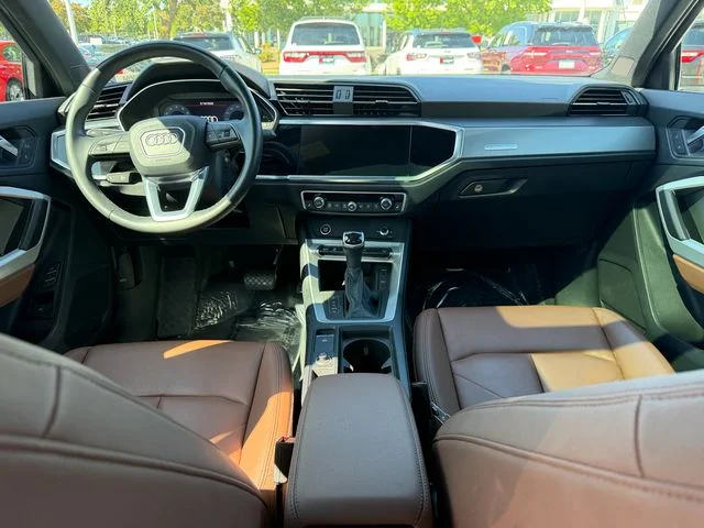 Used 2023  Audi Premium image 27