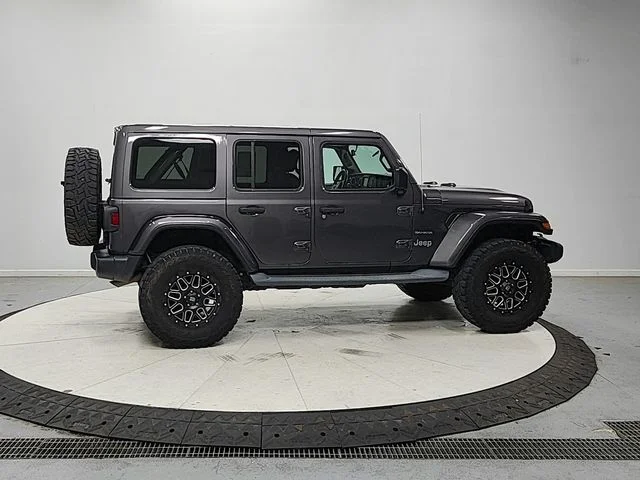 Used 2018 Gray Jeep Unlimited Sahara image 8
