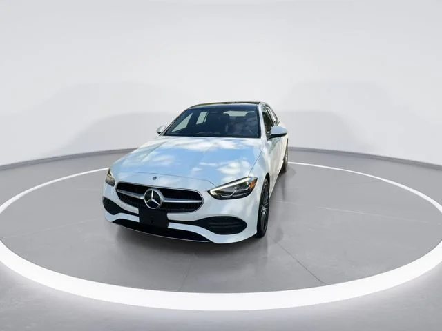 Used 2025  Mercedes-Benz C 300 image 3