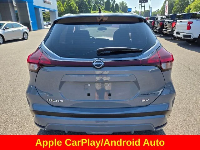 Used 2024 Gray Nissan SV image 8