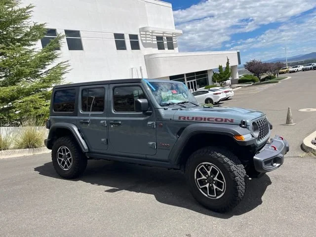 Used 2025 Anvil Clearcoat Jeep Rubicon image 5