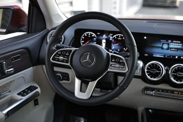 Used 2023 MANUFAKTUR Patagonia Red Metallic Mercedes-Benz GLB 250 image 28