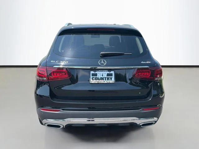 Used 2022  Mercedes-Benz GLC 300 image 6