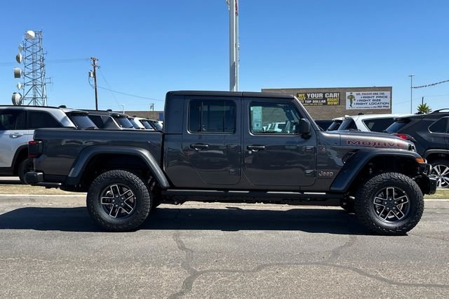 New 2026 Granite Crystal Metallic Clearcoat Jeep Mojave X image 2