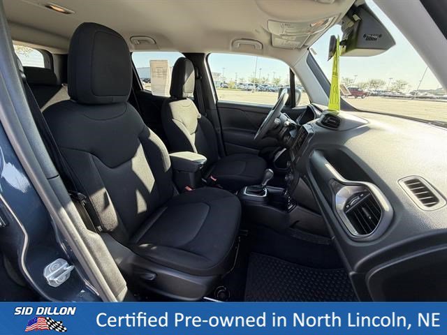 Used 2023 Slate Blue Pearlcoat Jeep Latitude image 22
