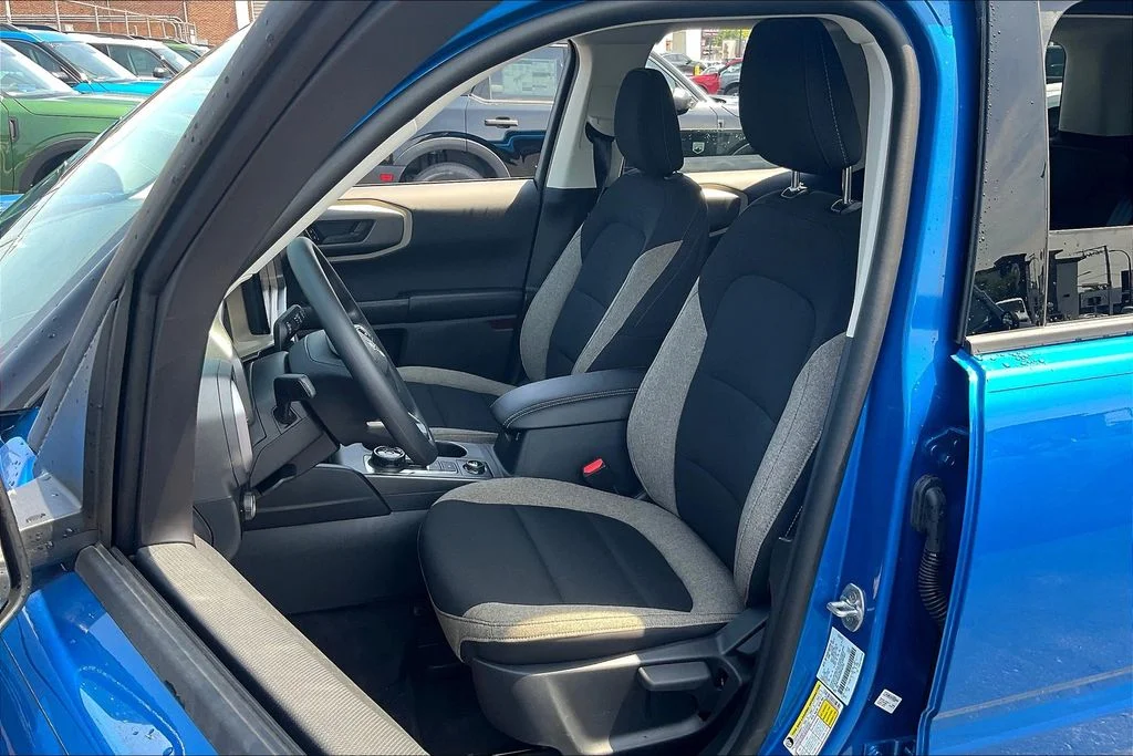 New 2025 Velocity Blue Metallic Ford Big Bend® image 11