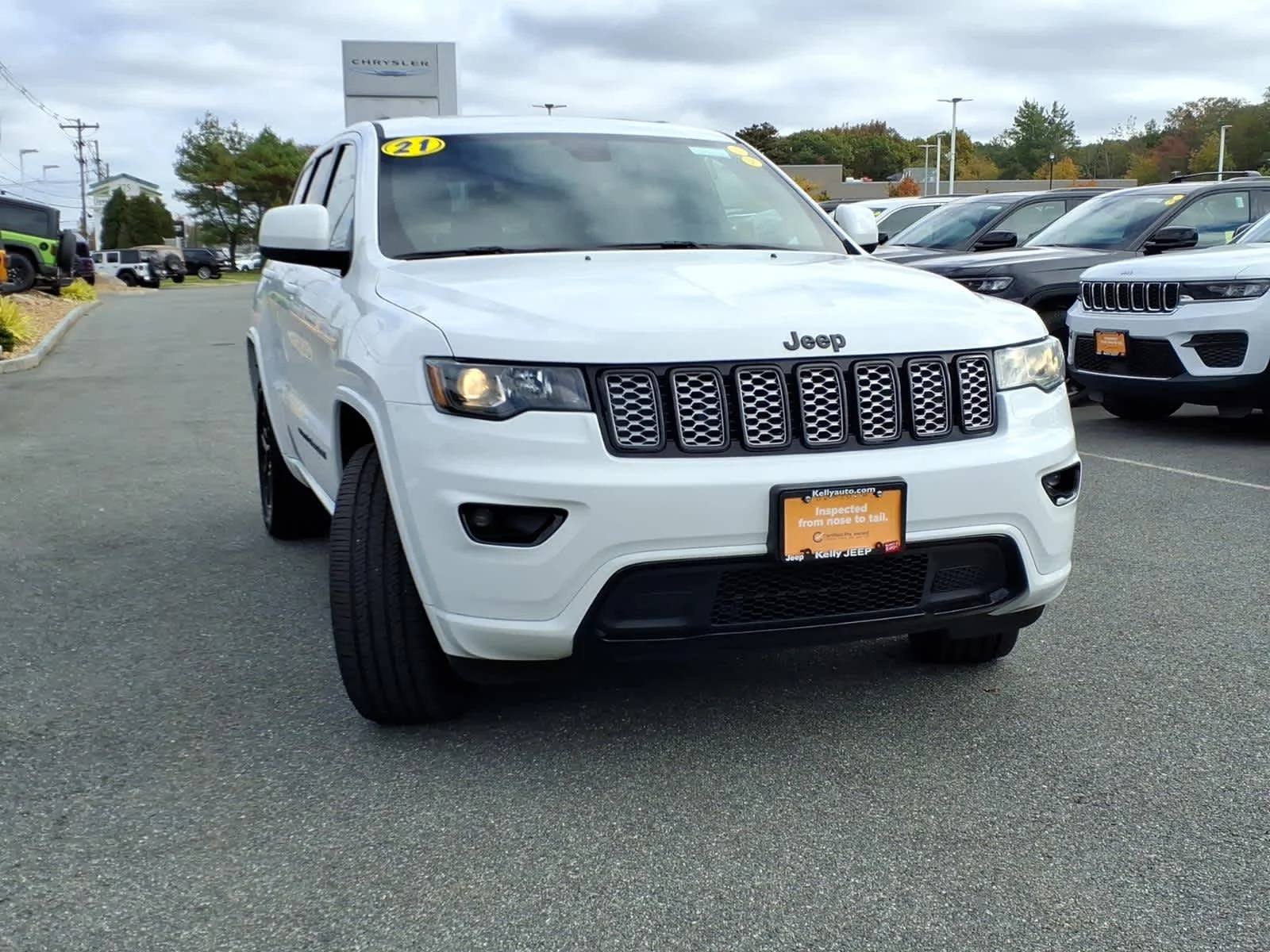 Certified Used 2021 Bright White Clearcoat Jeep Laredo X image 4
