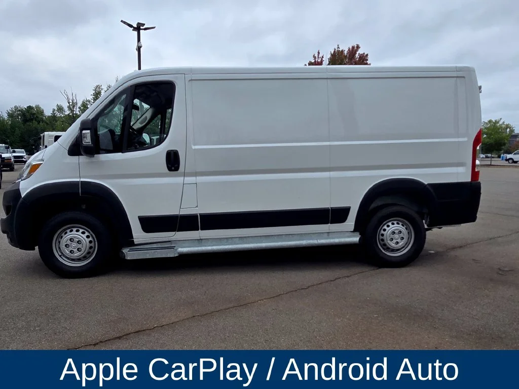 Used 2025 White Ram Base image 5