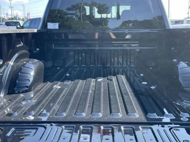 New 2026 Agate Black Metallic Ford F-250® Lariat® image 8