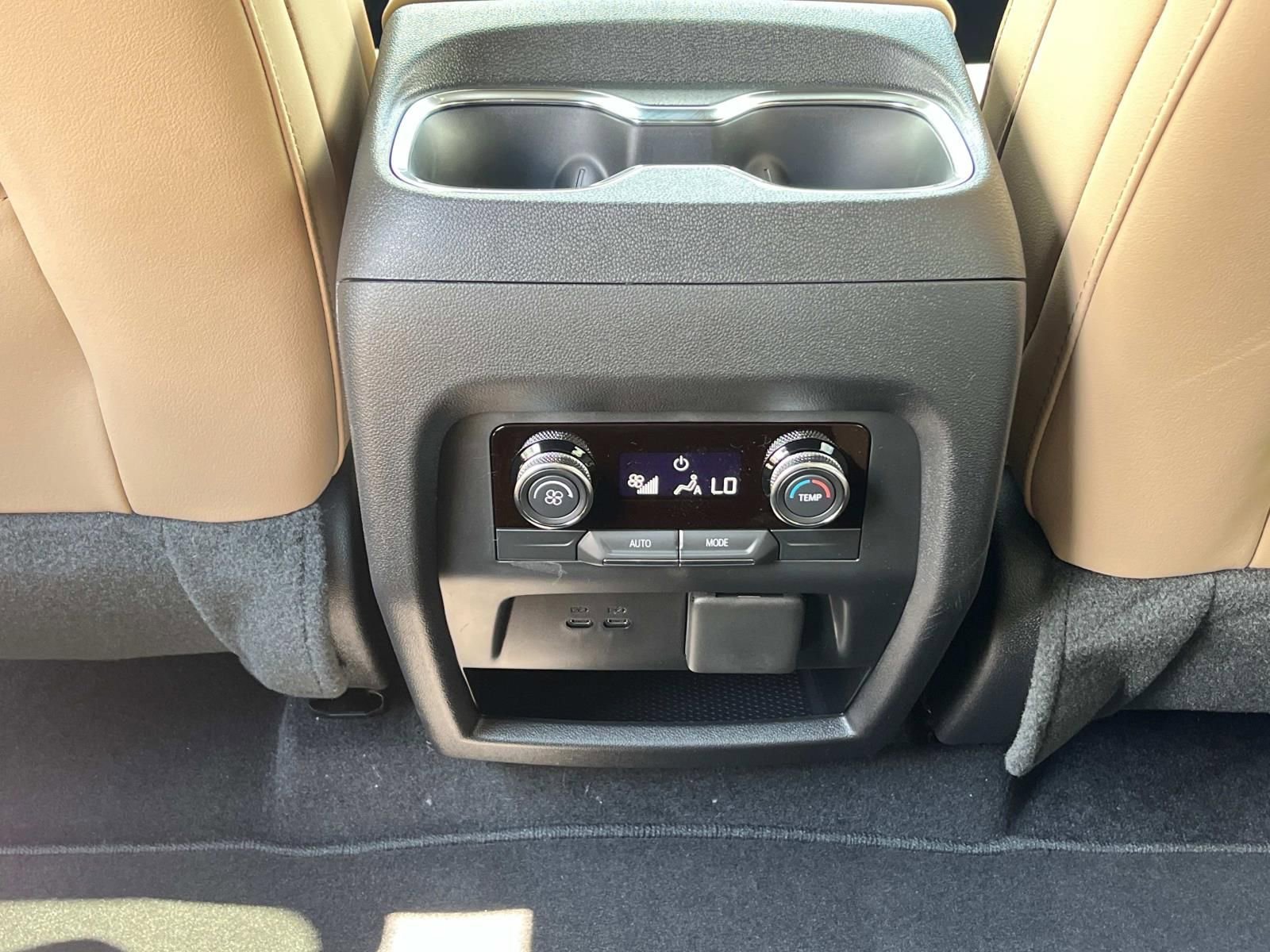 2026 Buick Enclave Preferred - Photo 17