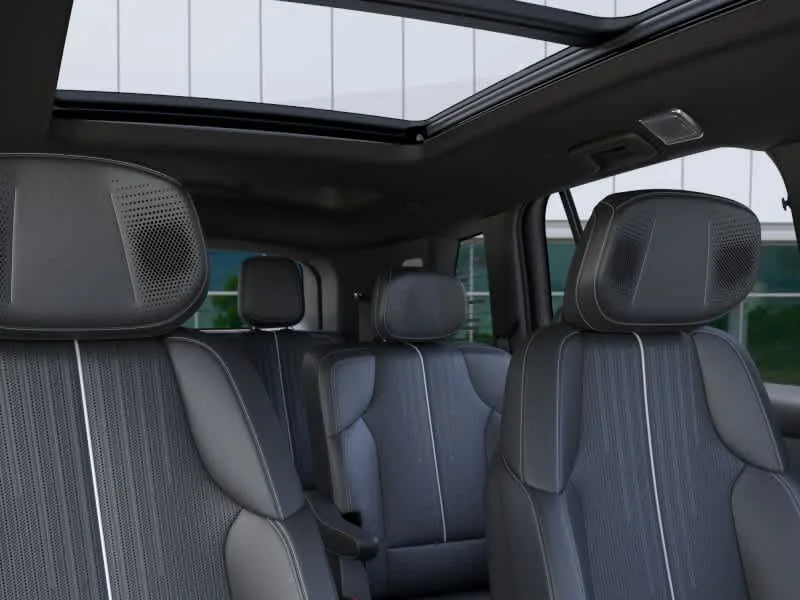 2026 Cadillac VISTIQ Sport - Photo 24