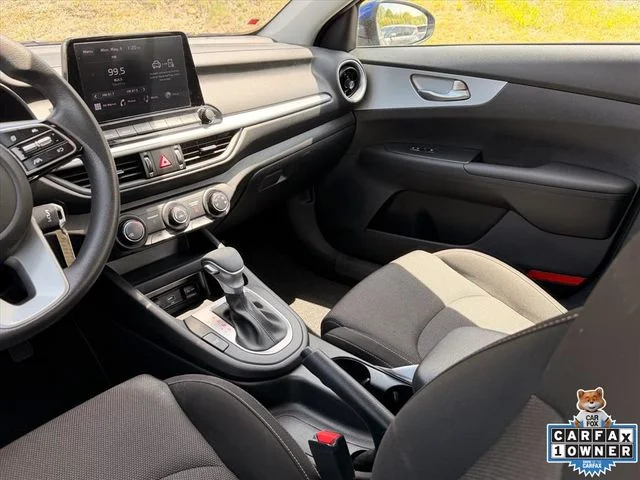 Used 2023 Blue Kia LXS image 11