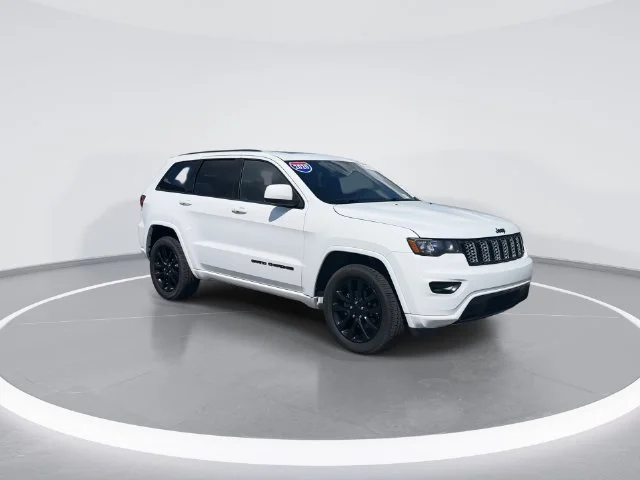 Used 2020 White Jeep Altitude image 1