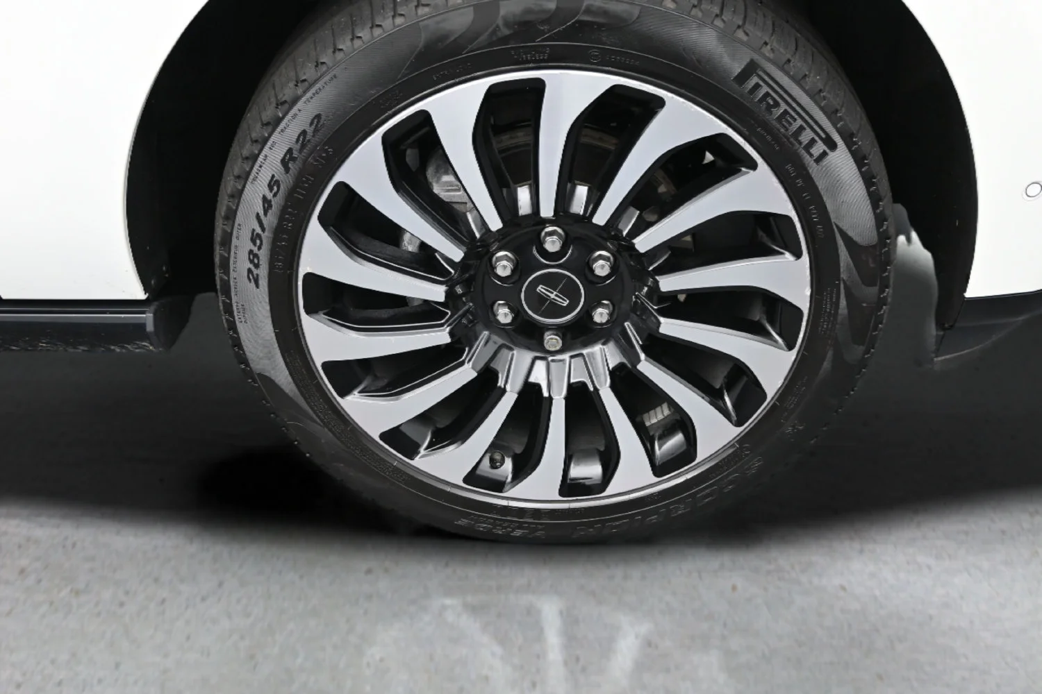 Used 2022 White Lincoln Black Label image 26
