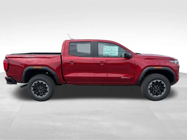 2026 GMC Canyon AT4 - Photo 8
