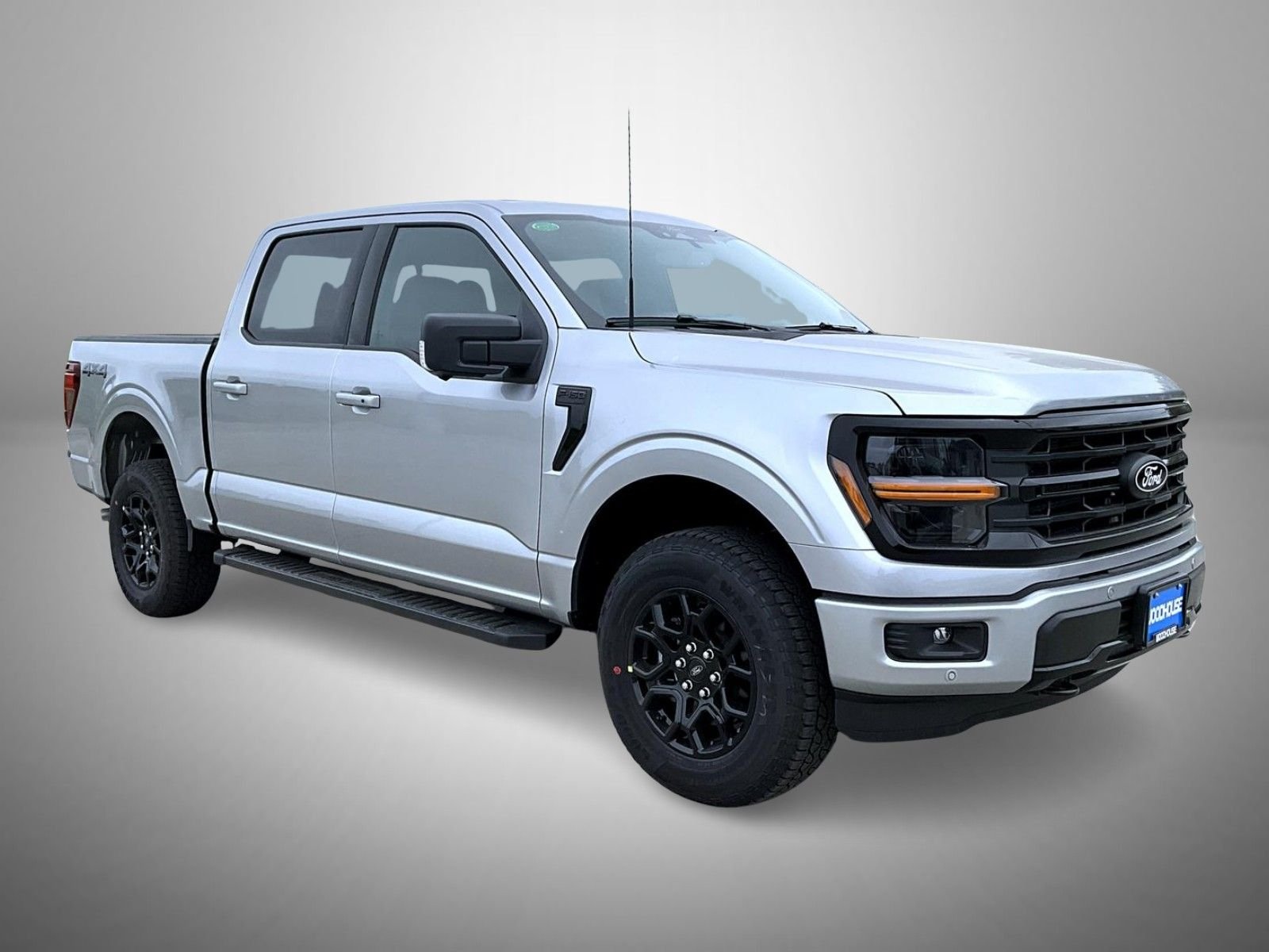 New 2026 Iconic Silver Metallic Ford XLT image 3