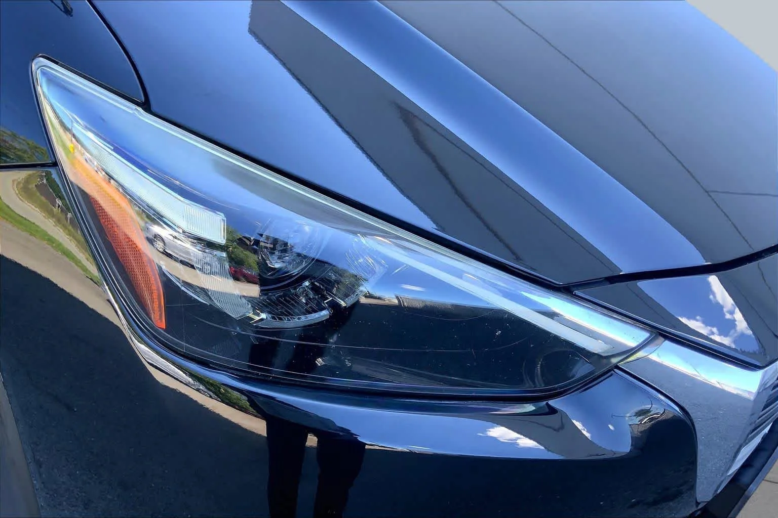 Used 2019 Jet Black Mica Mazda Grand Touring image 27