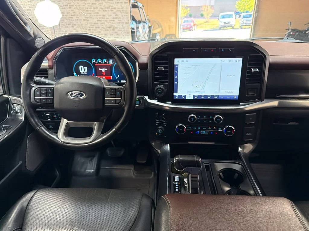 Used 2022 Agate Black Metallic Ford Lariat image 15
