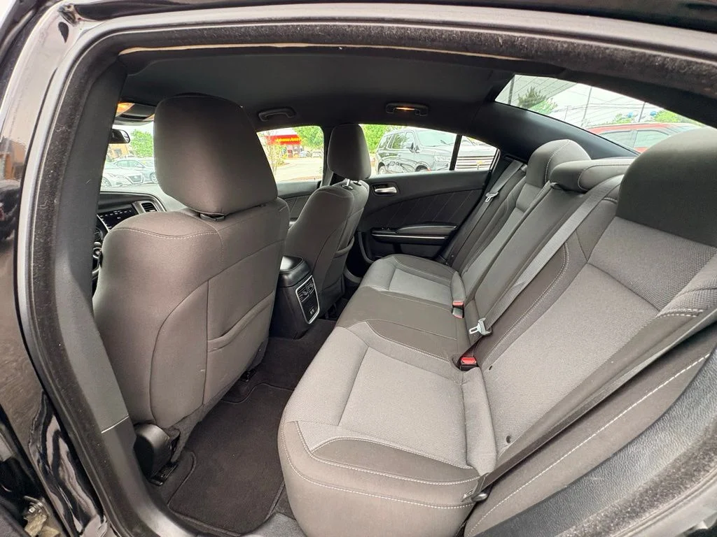 Used 2020 Black Dodge SXT image 30