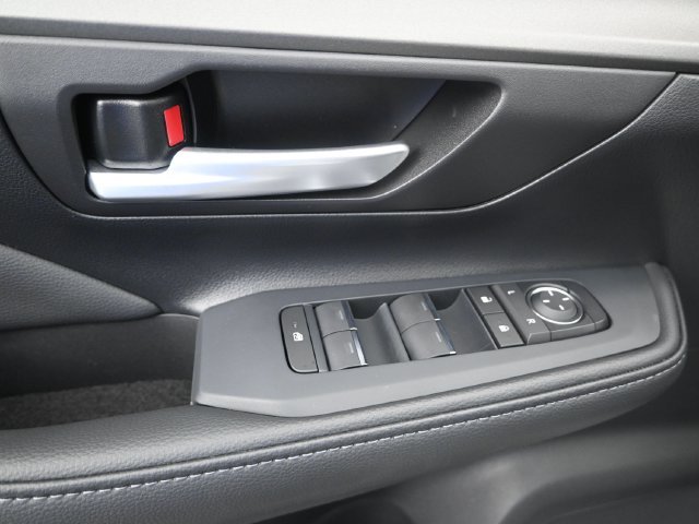 Used 2025 Wind Chill Pearl Toyota LE image 11