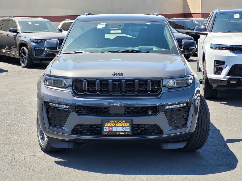 New 2026 Baltic Gray Metallic Clear-Coat Exterior Paint Jeep Summit image 2