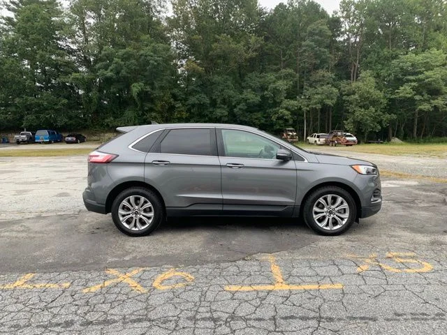 Used 2024 Gray Ford Titanium image 10