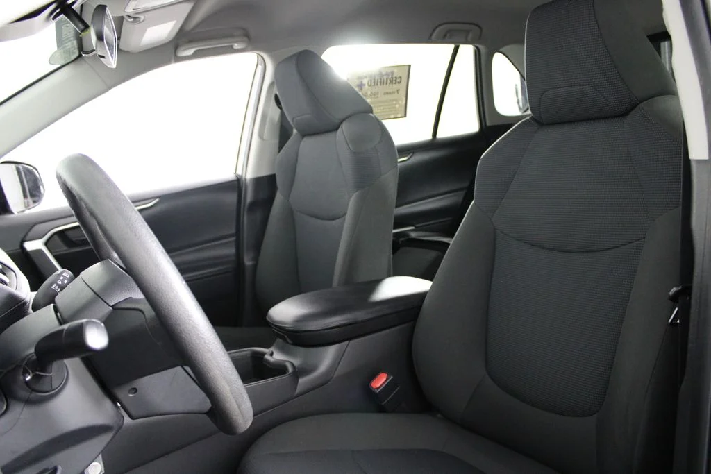 Used 2022 Gray Toyota LE image 18