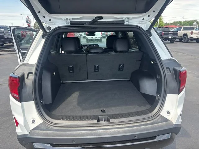 Used 2026 Summit White GMC Elevation image 26