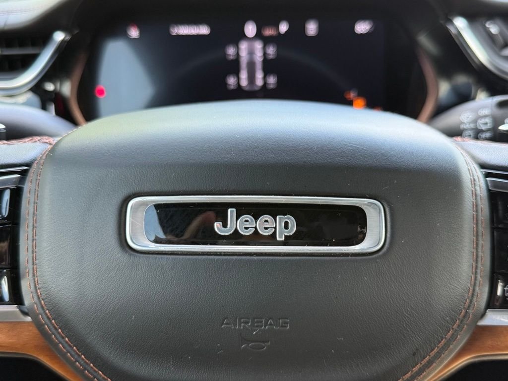 Used 2024 White Jeep Summit image 28