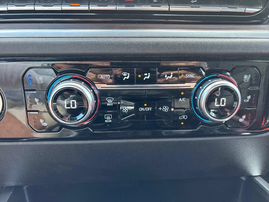 2022 GMC Sierra 1500 SLT - Photo 34