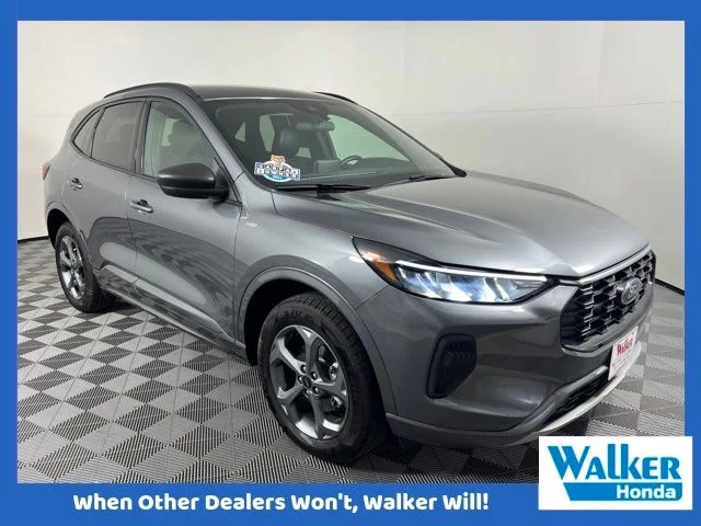 2024 Ford Escape ST-Line AWD's photo