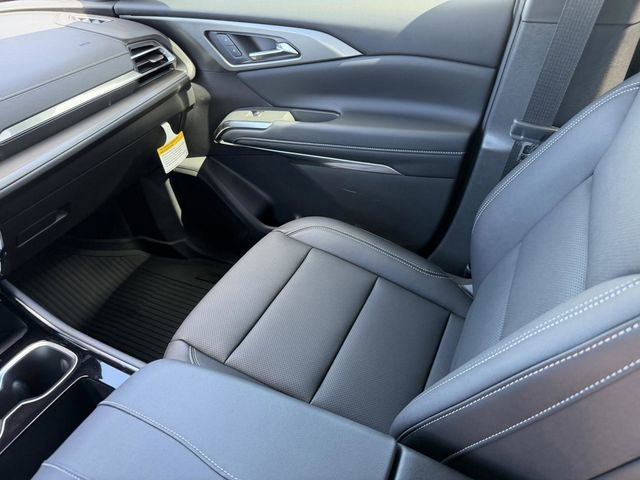 2026 Chevrolet Traverse LT - Photo 25