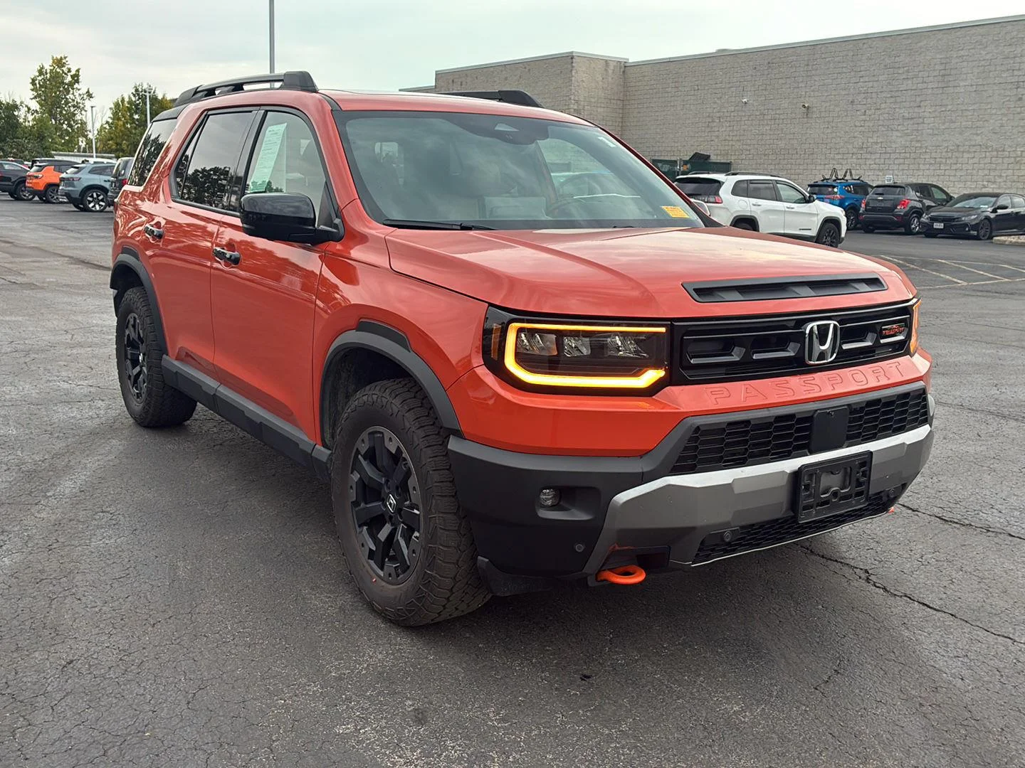 Used 2026 Sunset Orange II Honda TrailSport Elite image 23