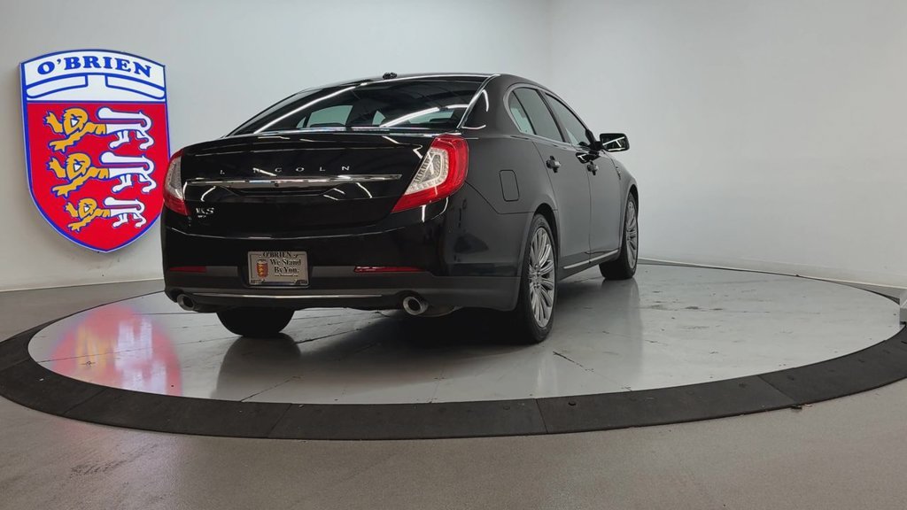 Used 2015 Tuxedo Black Lincoln Base image 5