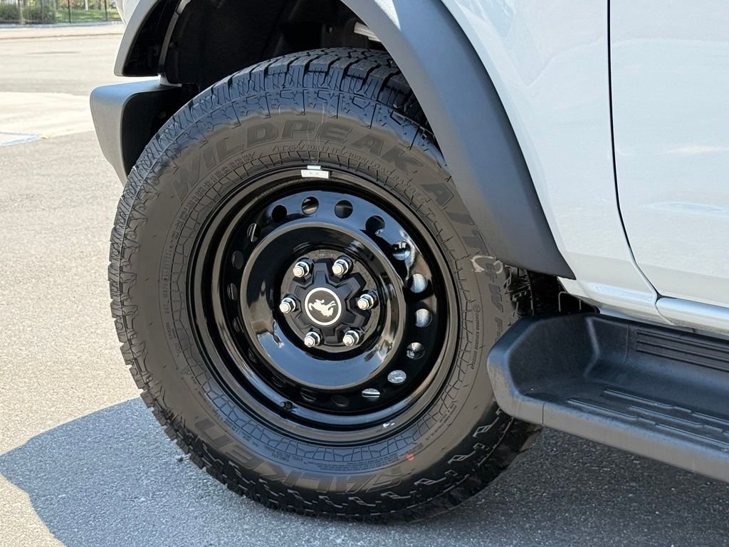 New 2026 Avalanche Gray Ford Outer Banks® image 16