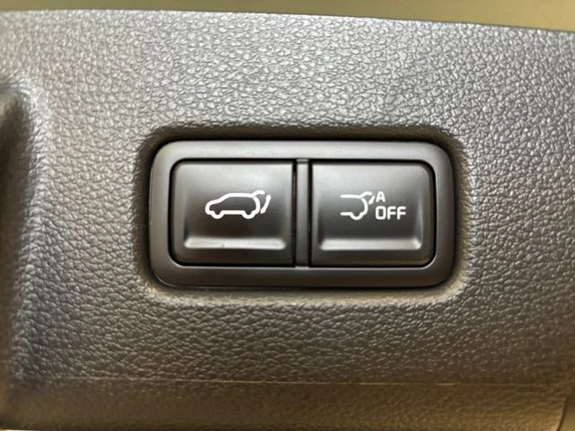 Used 2025 Green Kia SX-Prestige X-Line image 28