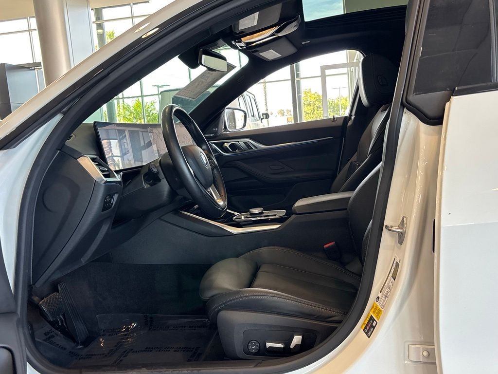 Used 2023 White BMW eDrive40 image 26
