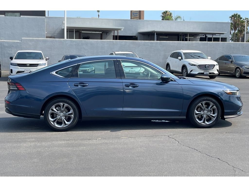 Used 2024 Canyon River Blue Metallic Honda EX image 7