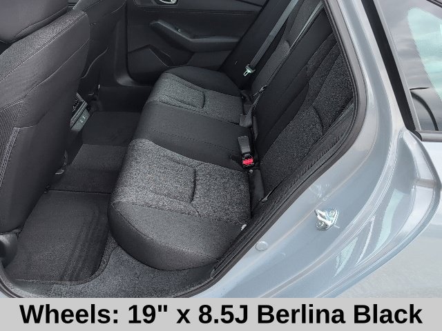 New 2026 Urban Gray Pearl Honda SE image 13
