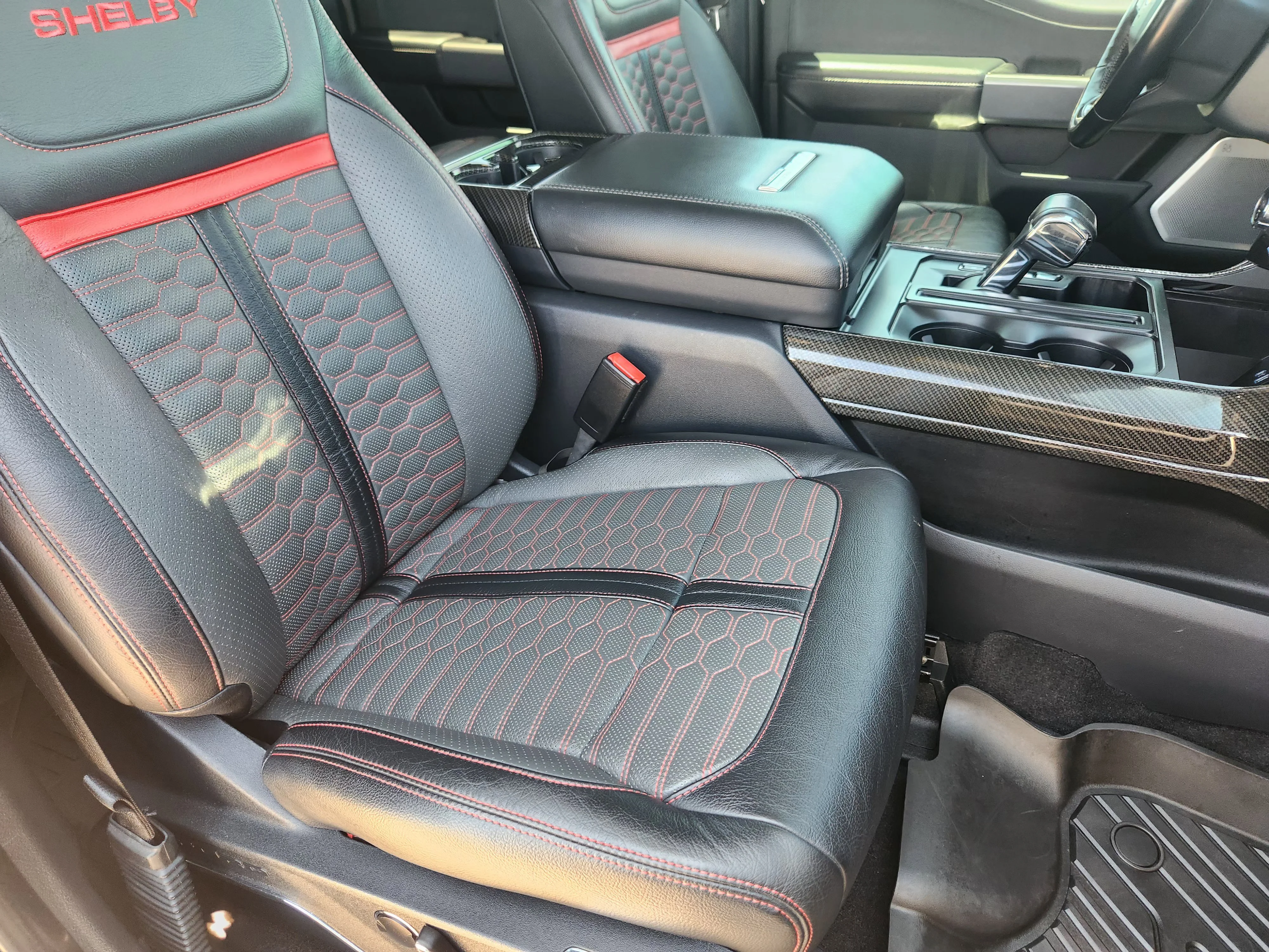 Used 2021  Ford Lariat Shelby Off-Road image 14