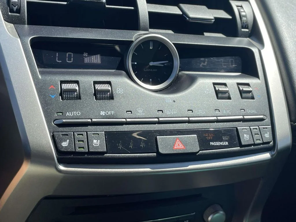 Used 2021 Atomic Silver Lexus F SPORT image 18