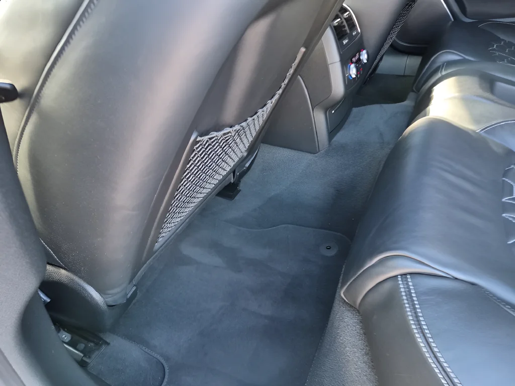 Used 2016  Audi 4.0T Prestige image 33