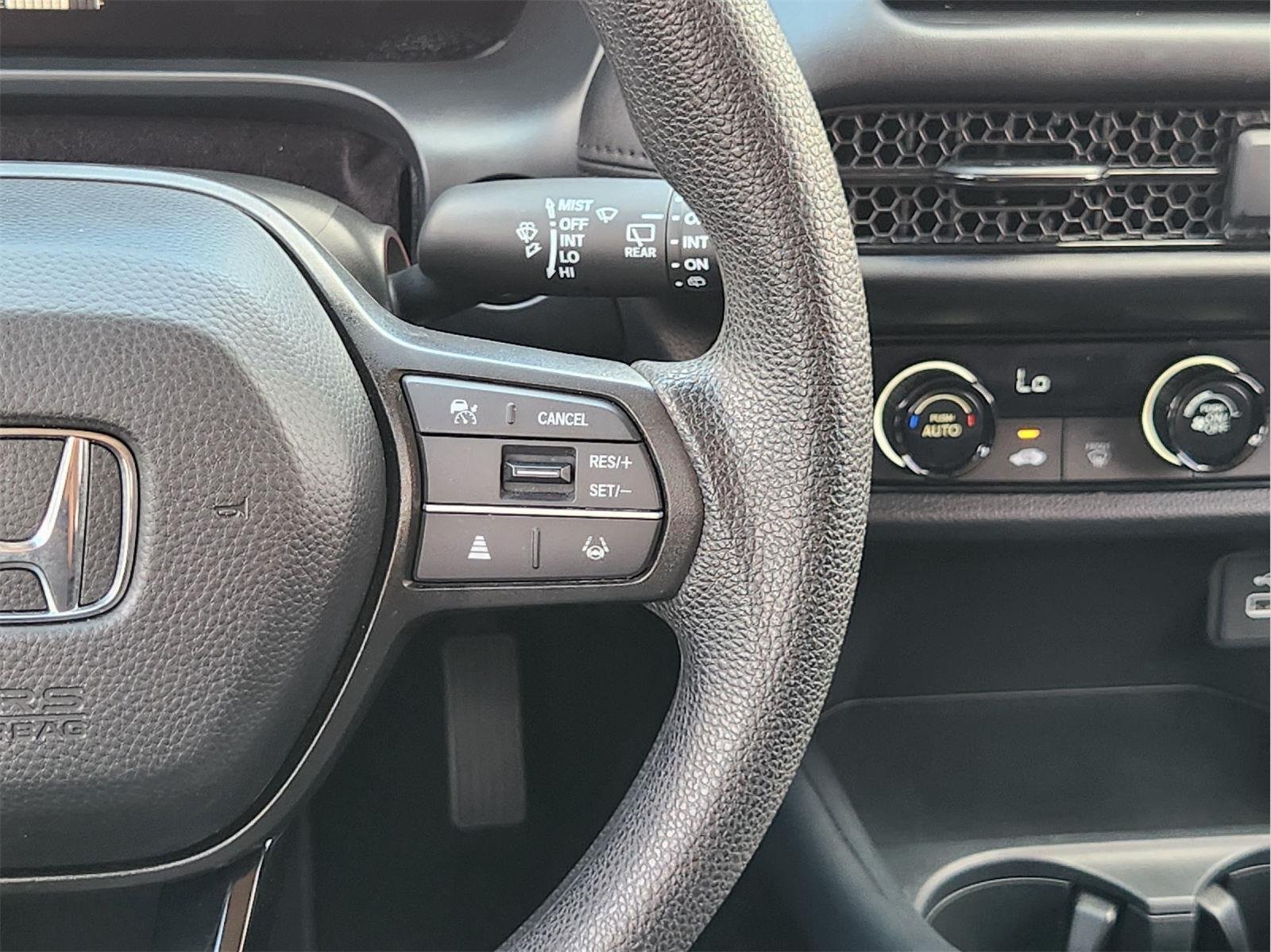 2025 Honda HR-V LX - Photo 29