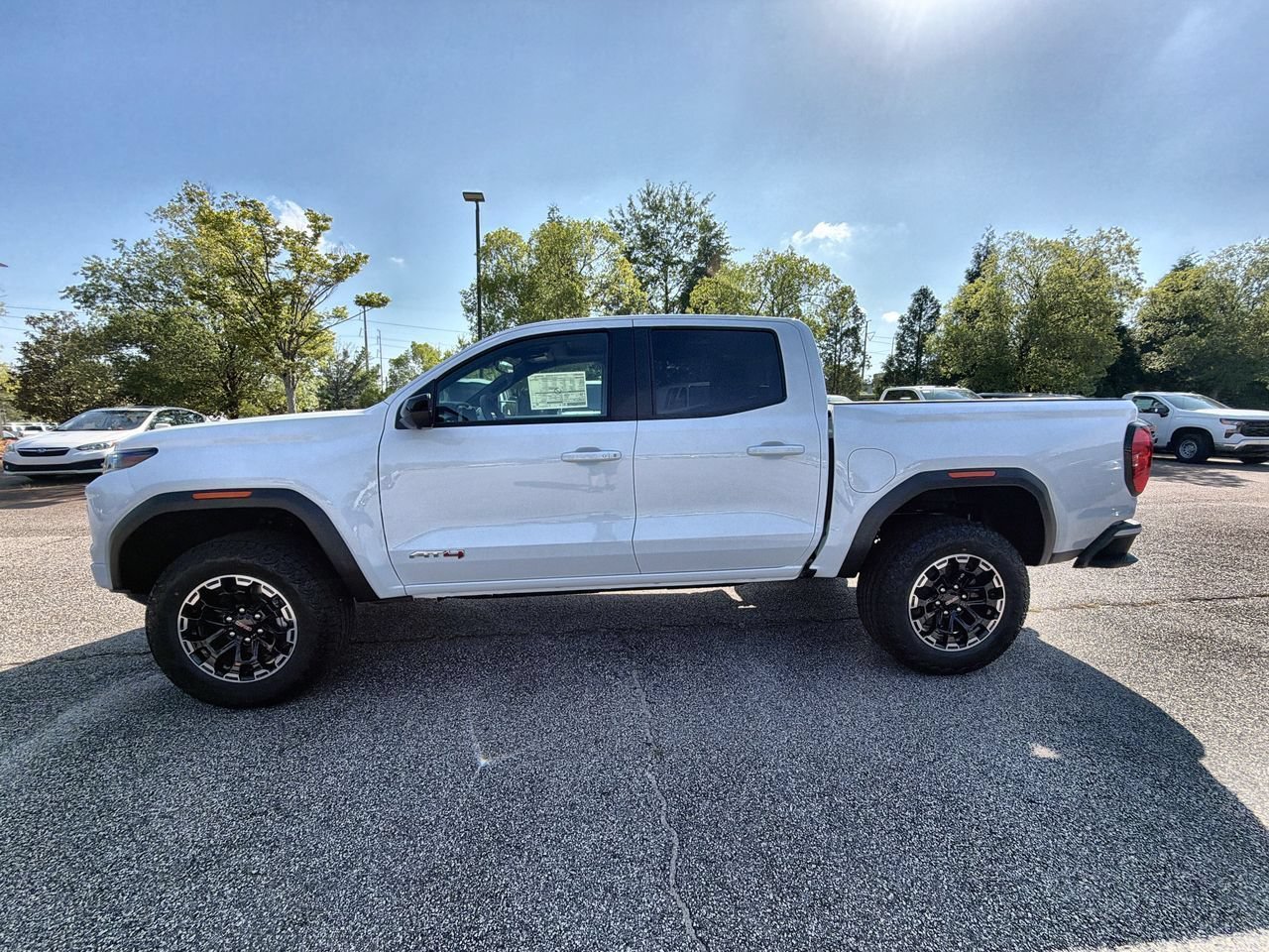 New 2026 Summit White GMC AT4 image 5