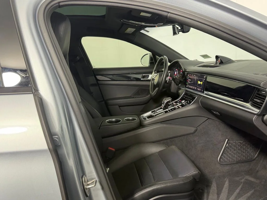 Certified Used 2023 Silver Porsche  image 29