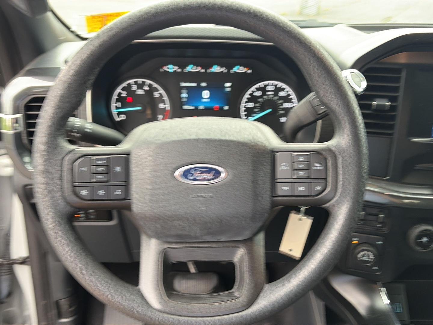 Used 2023 Avalanche Gray Ford XL image 5
