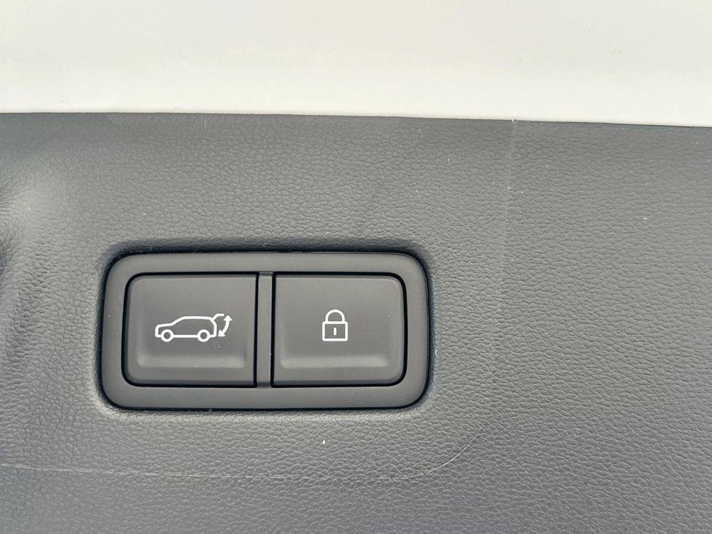 New 2026 Serenity White Hyundai SEL image 24